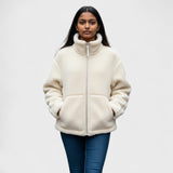 Liora – Oversized Teddyjackety