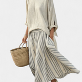 Sada Casual Daisy s oversize tričkem a midi sukni s pruhy z lnu a bambusu pro elegantní a pohodlný styl